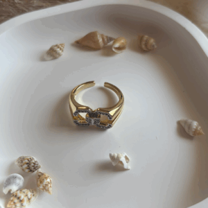 C Marka Model Taşlı Gold Yüzük