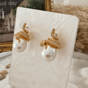 İncili Yılan Gold Küpe